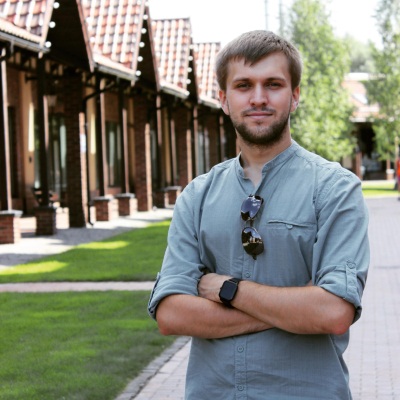 Романюк Константин